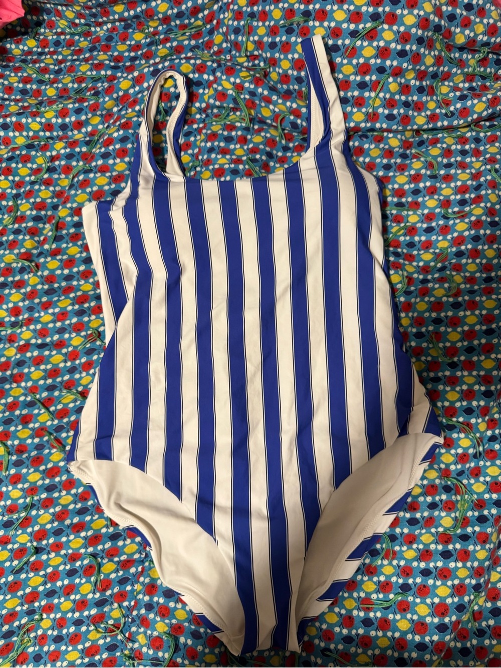 NEW!!!  Gap Women’s Blue and White Stripe One-Piece Swimsuit - tag fell off